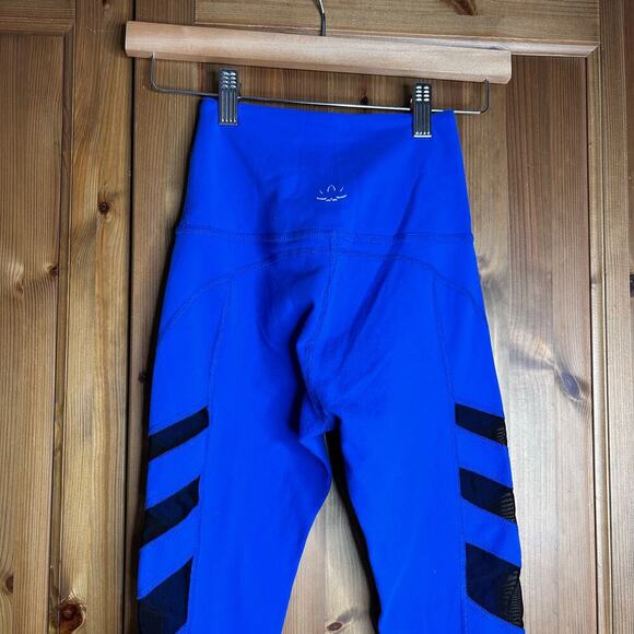 Beyond‎ Yoga Triple Mesh Leggings Blue - Picture 2 of 6